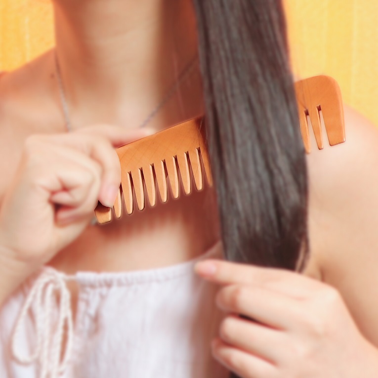 Peineta de Madera - Imagen 2