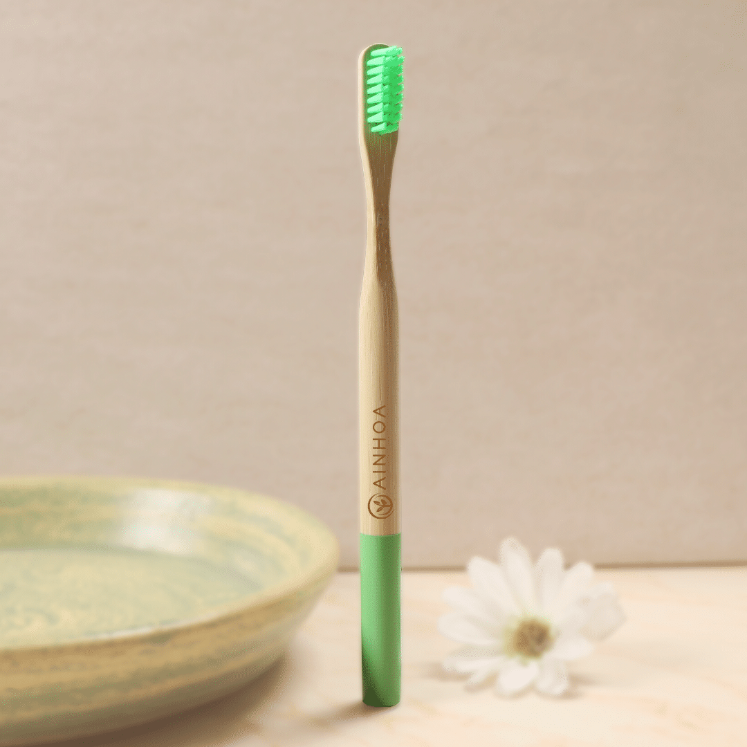 Bamboo Brush Verde (Adulto) parado